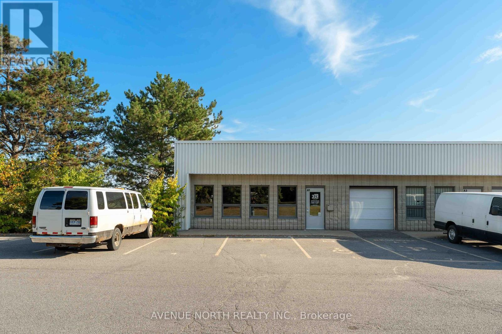 A1 - 2285 St. Laurent Boulevard, Ottawa, ON