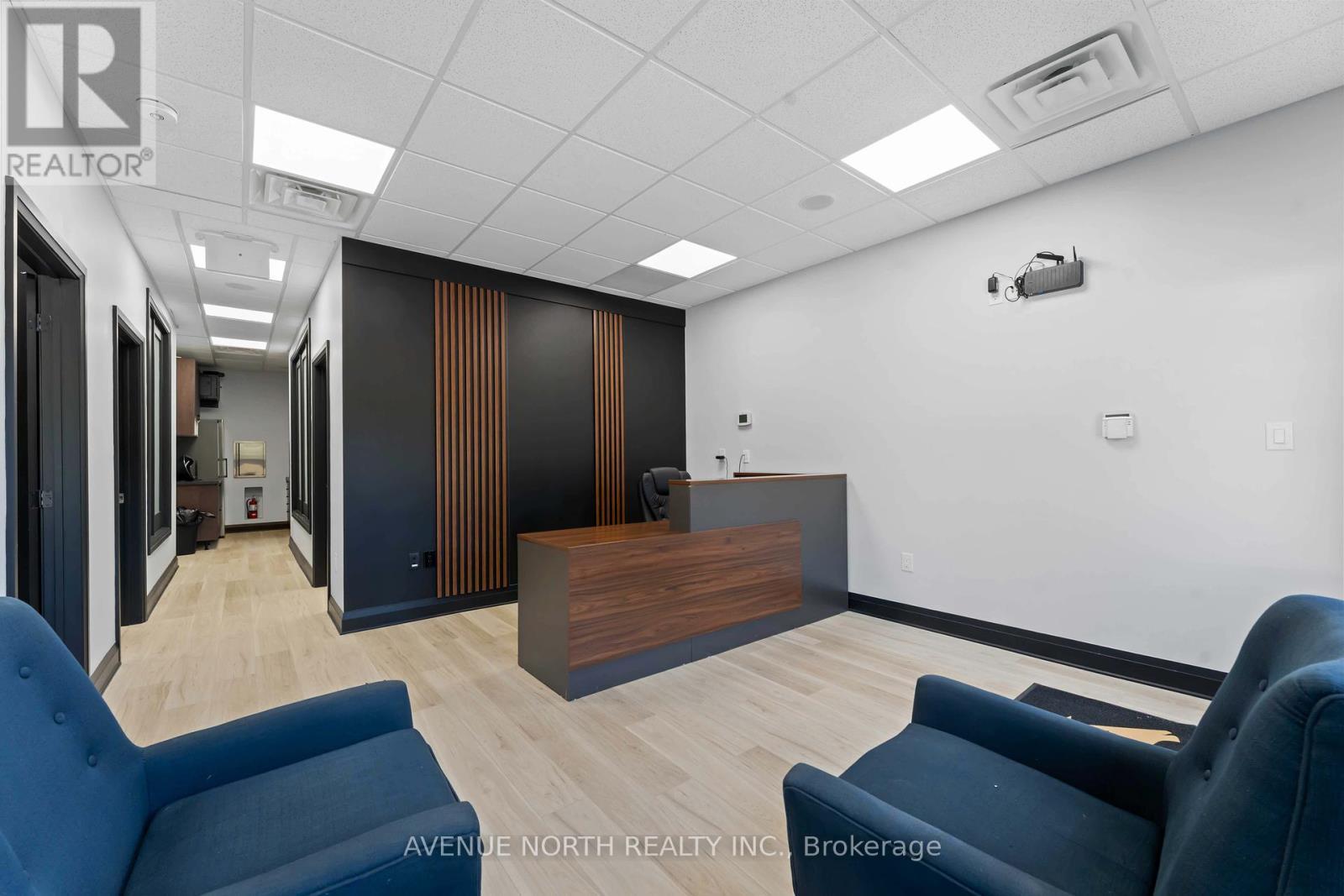 A1 - 2285 St. Laurent Boulevard, Ottawa, ON