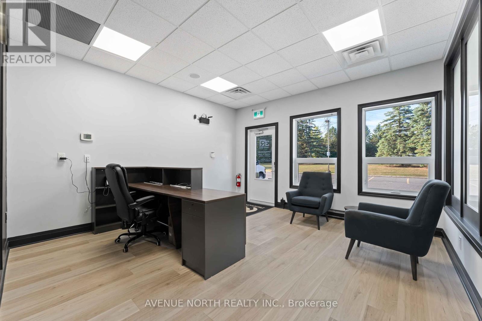 A1 - 2285 St. Laurent Boulevard, Ottawa, ON