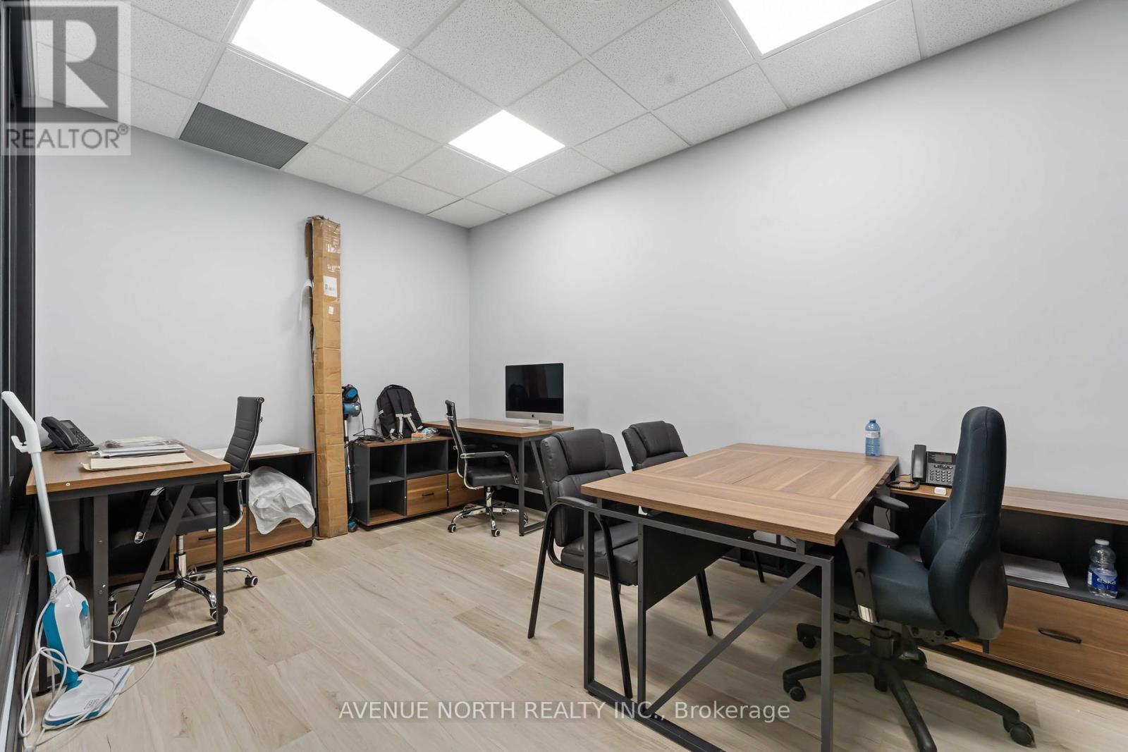 A1 - 2285 St. Laurent Boulevard, Ottawa, ON