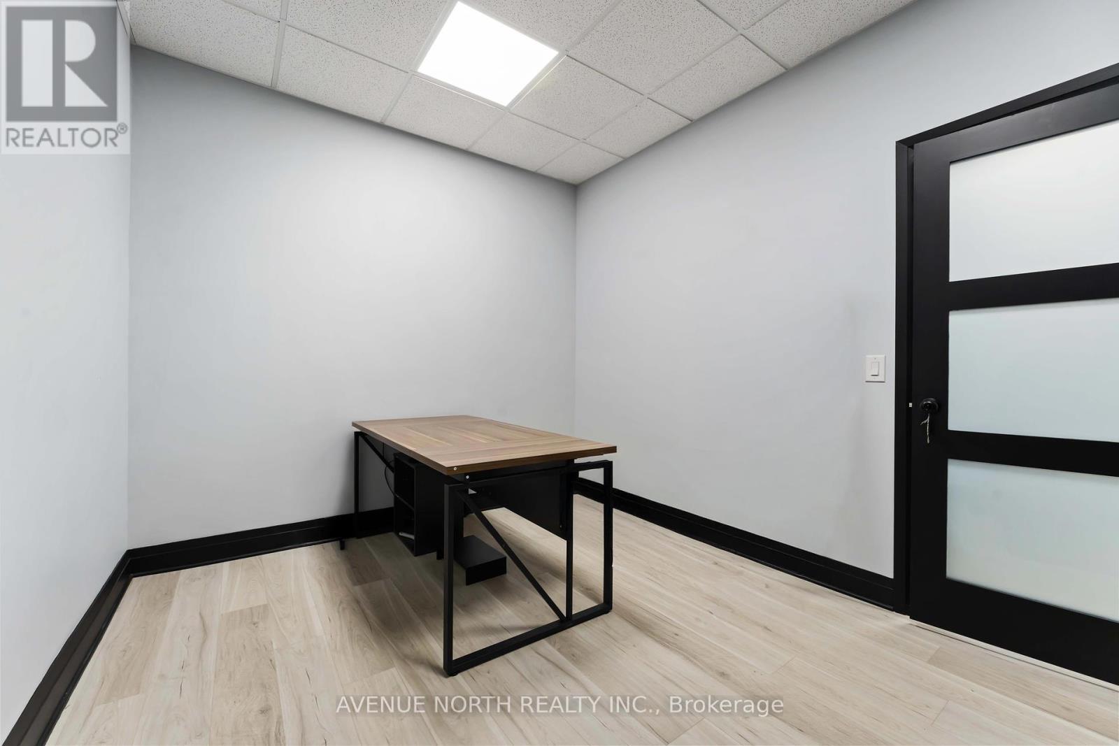 A1 - 2285 St. Laurent Boulevard, Ottawa, ON