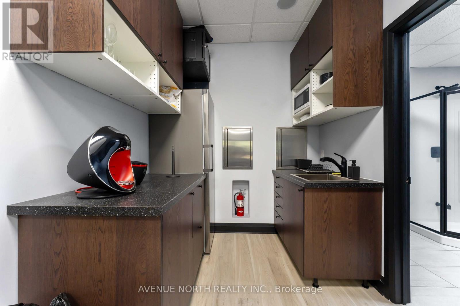 A1 - 2285 St. Laurent Boulevard, Ottawa, ON