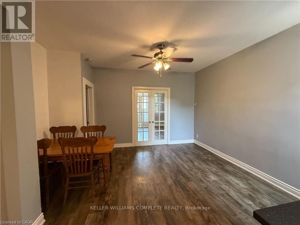 2 - 590 Main Street E, Hamilton, ON - Indoor Photo Showing Other Room