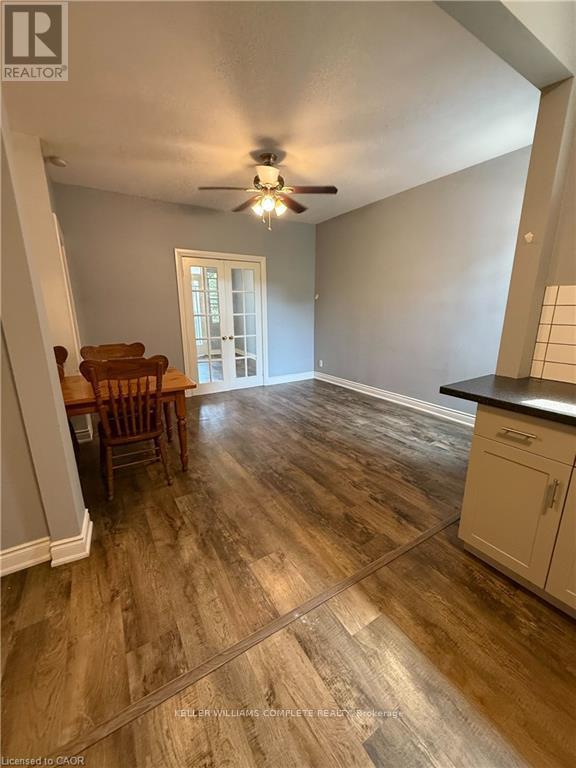 2 - 590 Main Street E, Hamilton, ON - Indoor Photo Showing Other Room