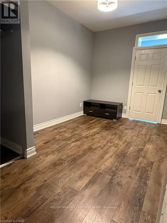 2 - 590 Main Street E, Hamilton, ON - Indoor Photo Showing Other Room