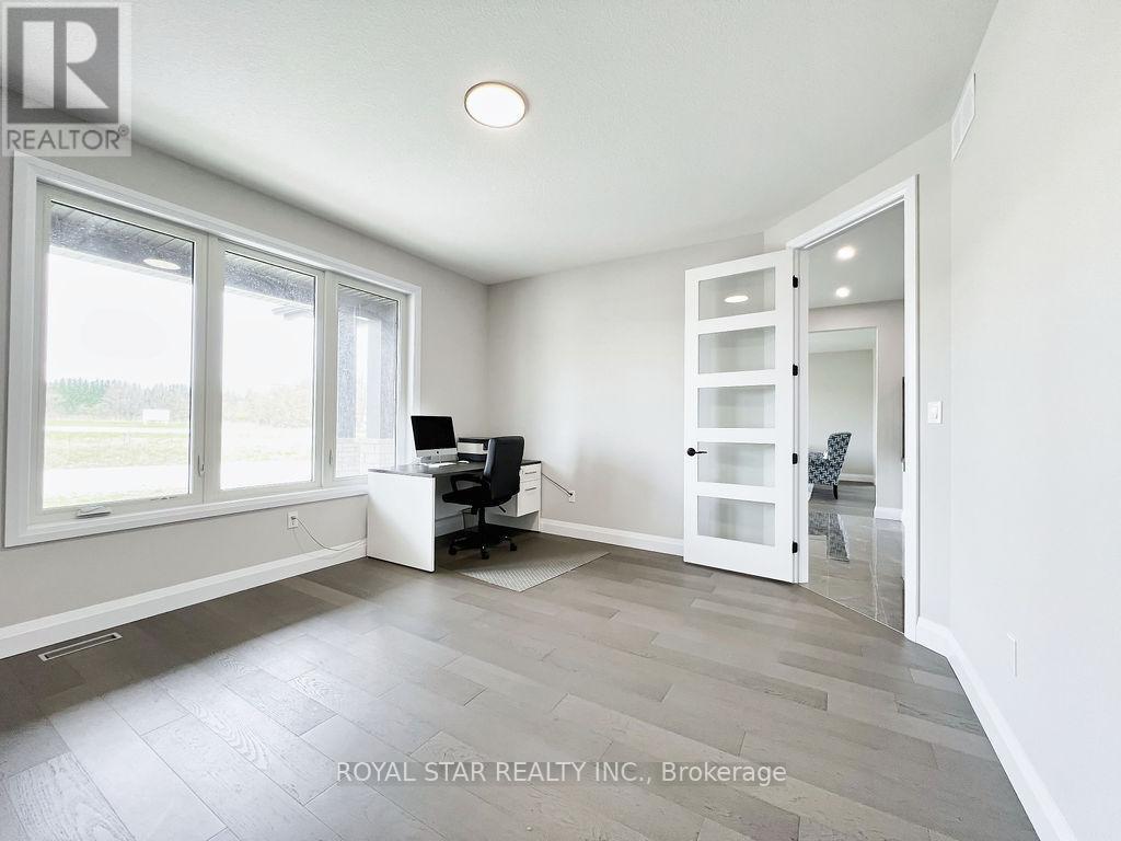 38 Charles Currie Crescent, Erin, ON - Indoor Photo Showing Other Room