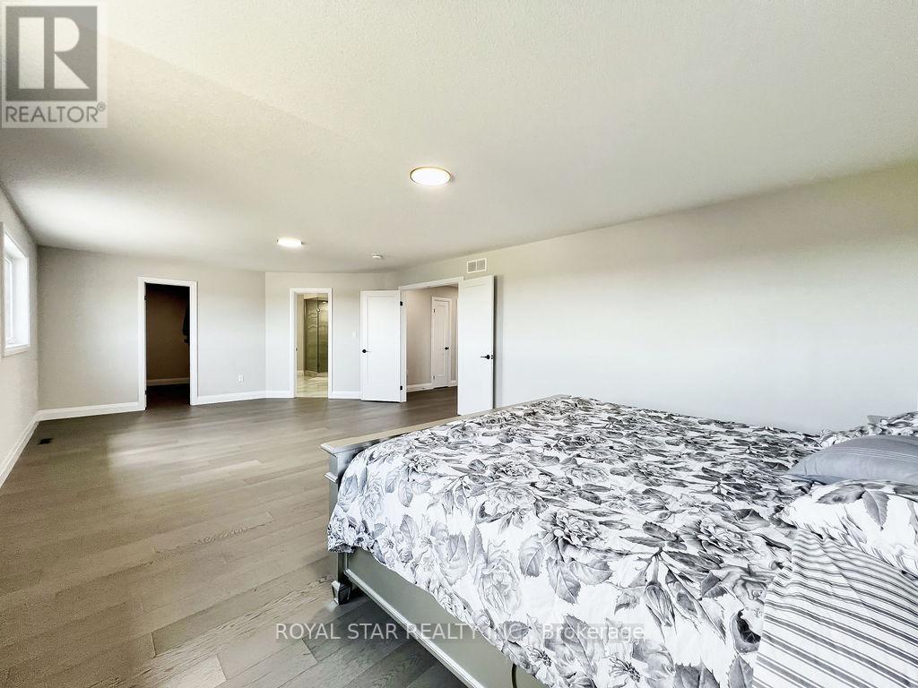 38 Charles Currie Crescent, Erin, ON - Indoor Photo Showing Bedroom