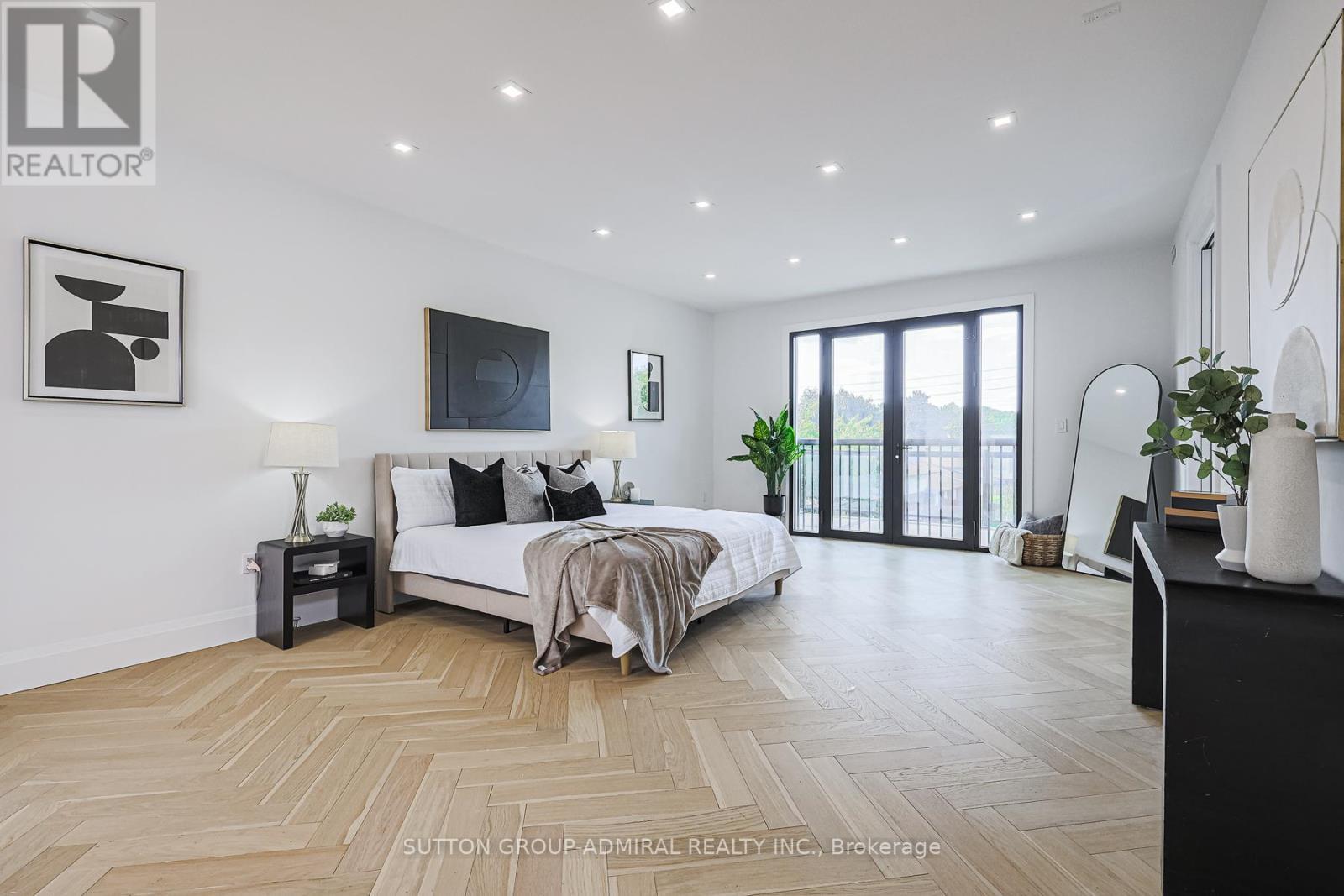 957 Dormer Street, Mississauga, ON - Indoor Photo Showing Bedroom