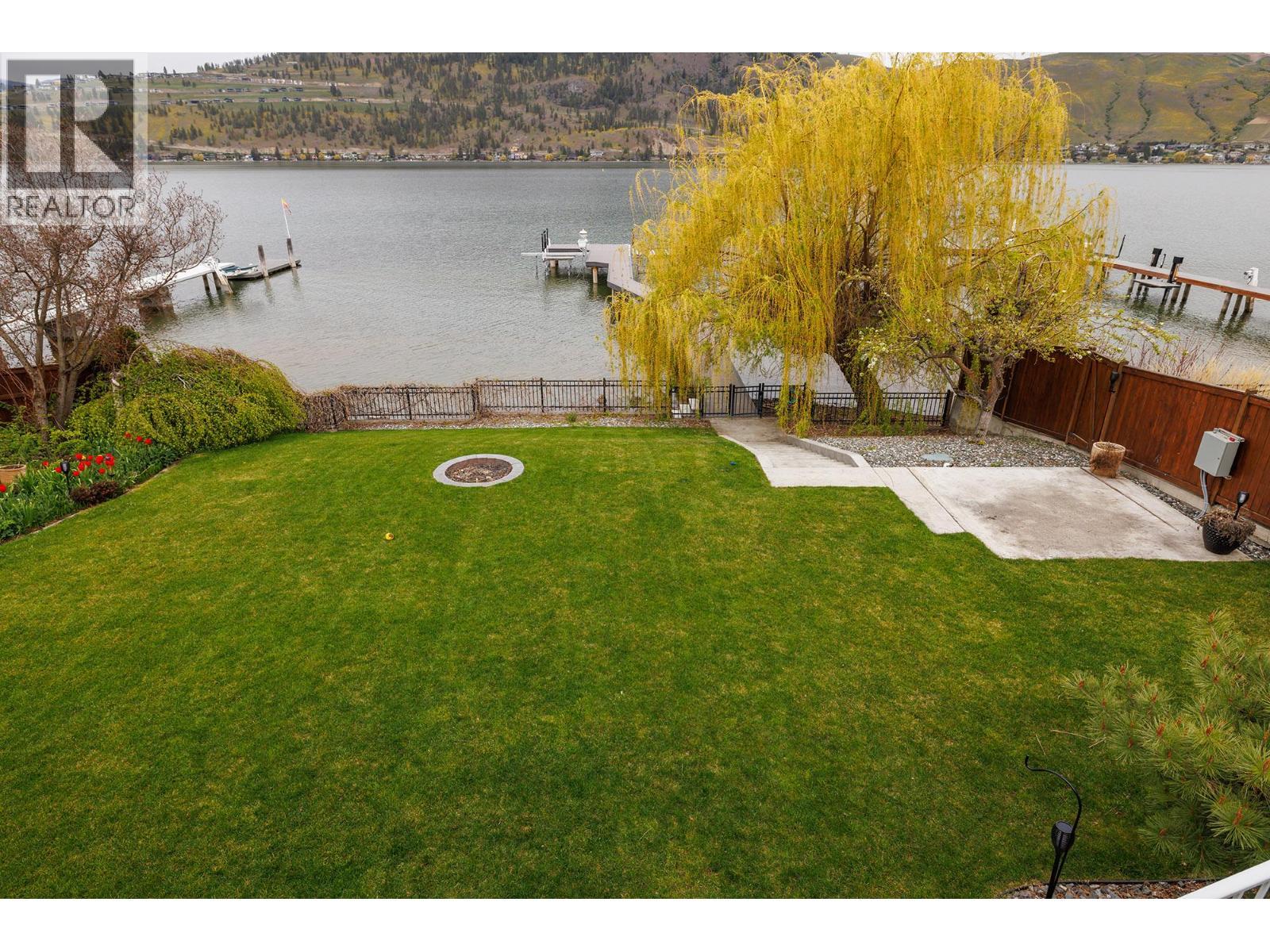 8291 Okanagan Landing Road, Vernon, BC - Outdoor With Body Of Water