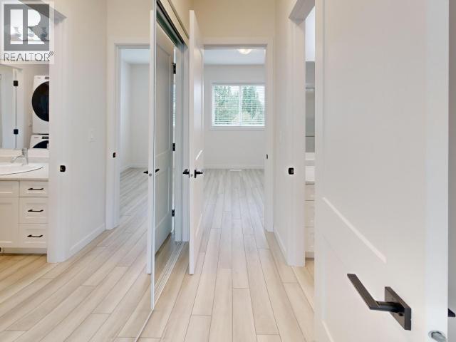 12-6730 Cranberry Street, Powell River, BC - Indoor Photo Showing Other Room