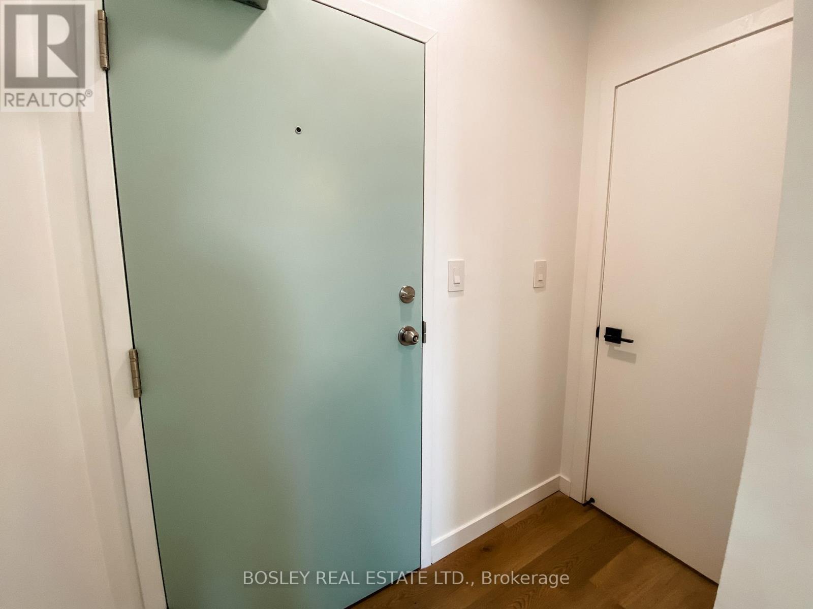 12 - 11 Calvington Drive, Toronto, ON - Indoor Photo Showing Other Room