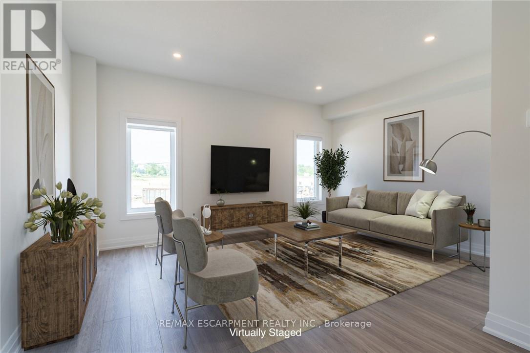 VIRTUALLY STAGED - 15 Raspberry Lane, Hamilton, ON - Indoor Photo Showing Living Room