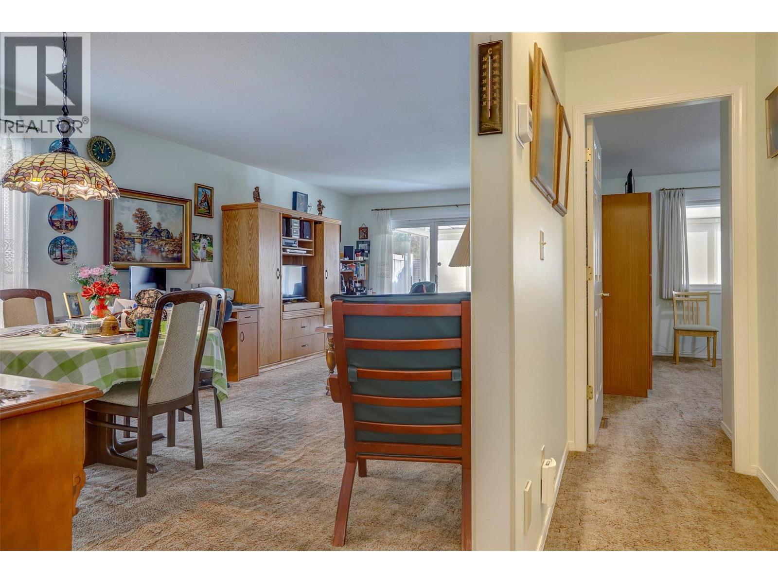 3900 27 Avenue Unit# 19, Vernon, BC - Indoor Photo Showing Dining Room