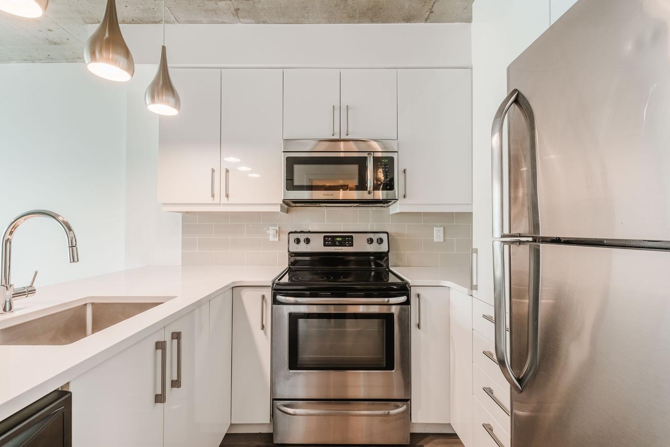 Cuisine - 1314-190 Rue Murray, Montréal (Le Sud-Ouest), QC - Indoor Photo Showing Kitchen With Upgraded Kitchen