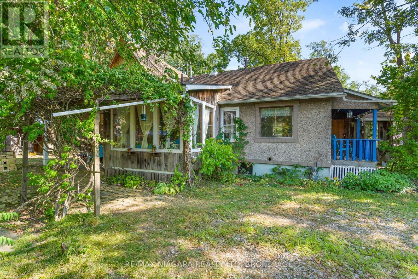 105 Weir Road, Port Colborne (Main Street), ON - Outdoor