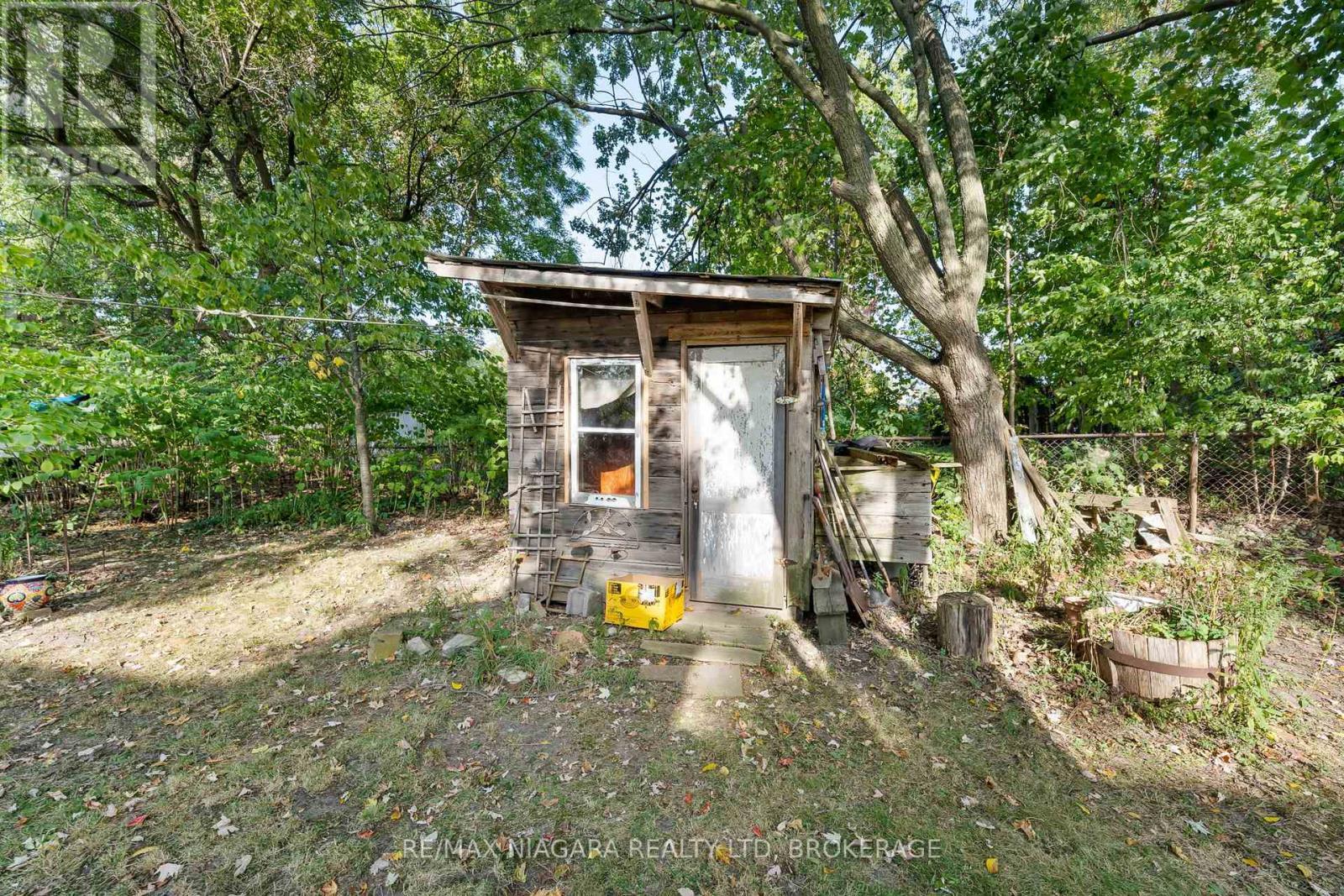 105 Weir Road, Port Colborne (Main Street), ON - Outdoor