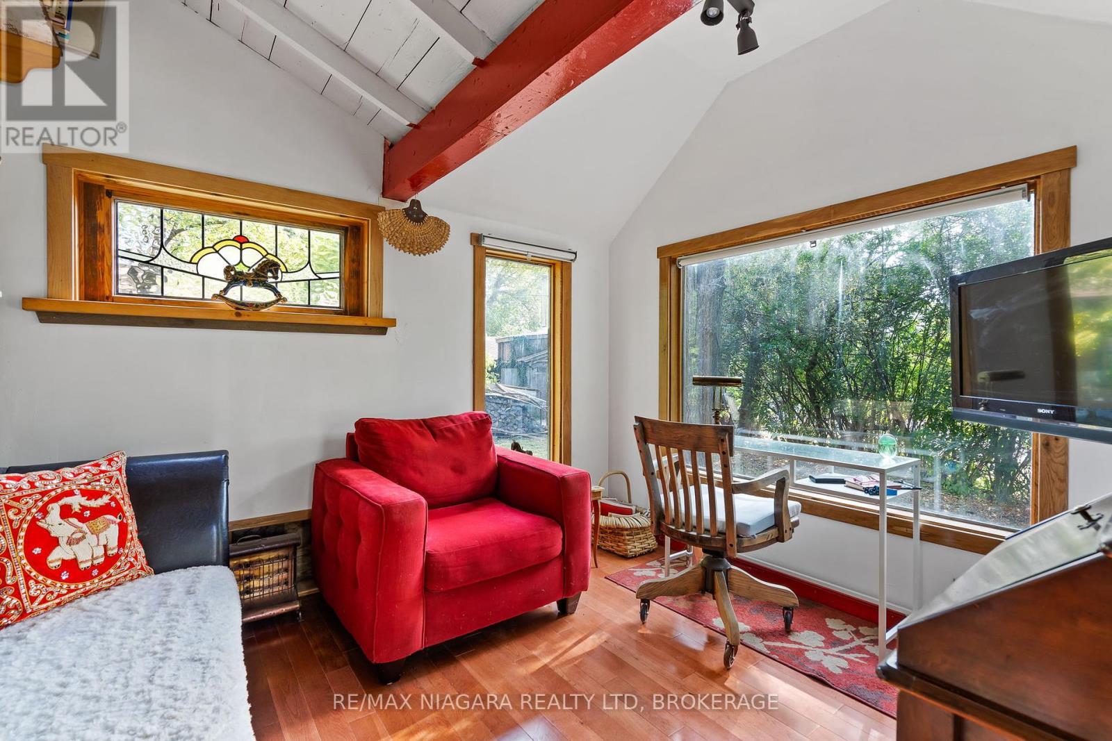 105 Weir Road, Port Colborne (Main Street), ON - Indoor