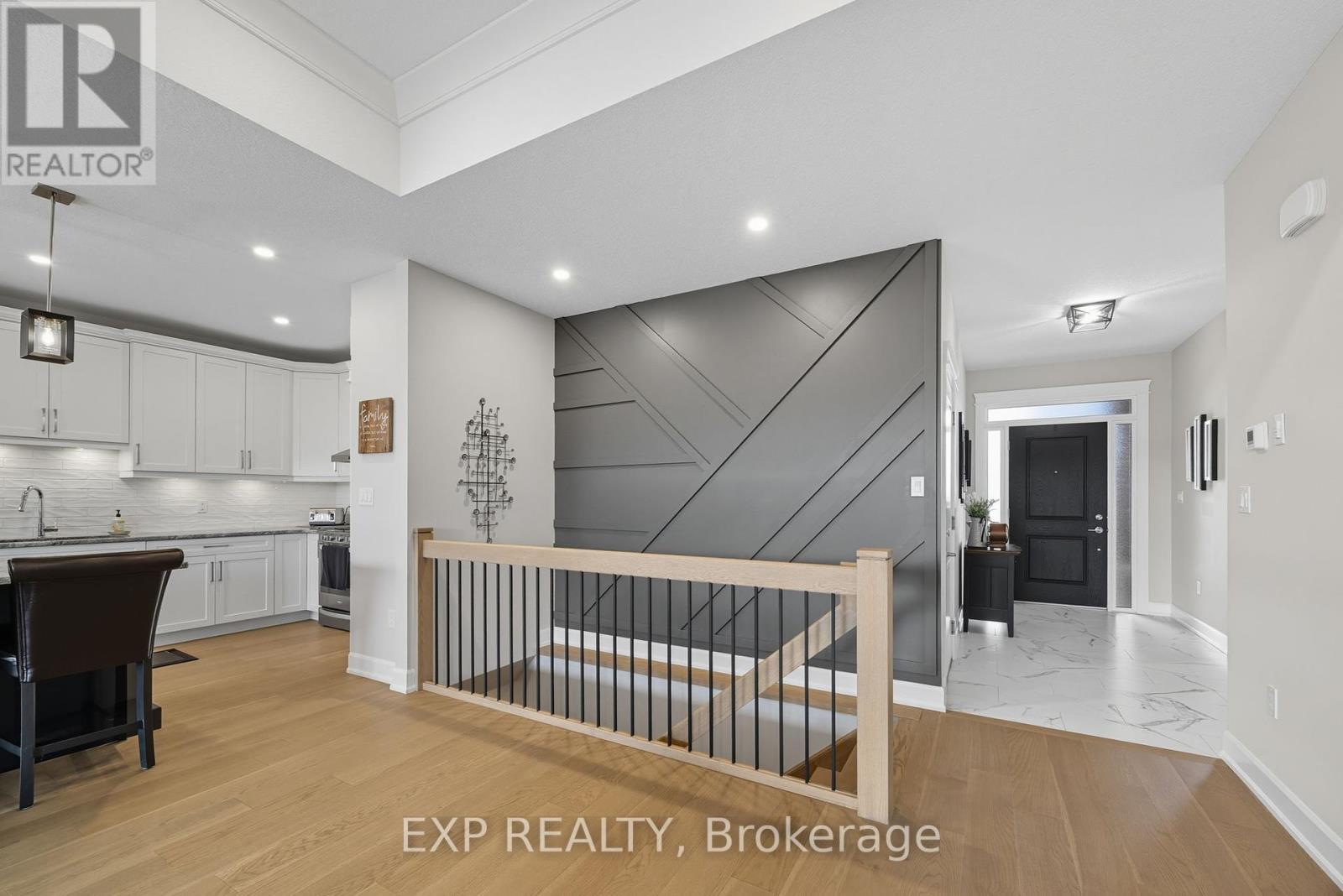 19 Statham Street, Strathroy-Caradoc (Se), ON - Indoor Photo Showing Kitchen