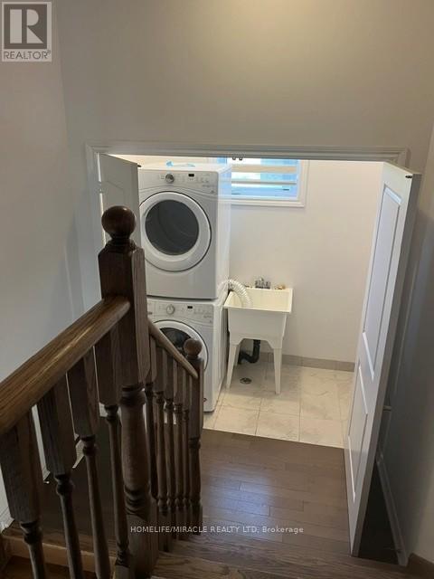 305 Hagane Street, Southgate, ON - Indoor Photo Showing Laundry Room