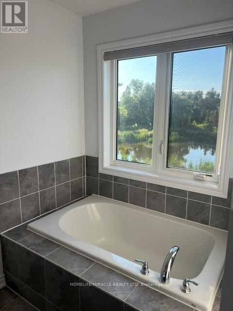 305 Hagane Street, Southgate, ON - Indoor Photo Showing Bathroom