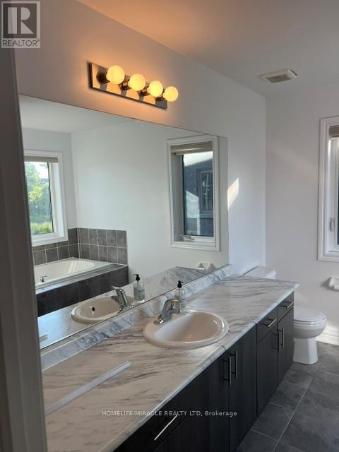 305 Hagane Street, Southgate, ON - Indoor Photo Showing Bathroom