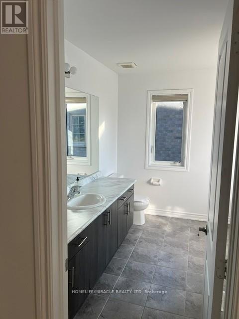 305 Hagane Street, Southgate, ON - Indoor Photo Showing Bathroom