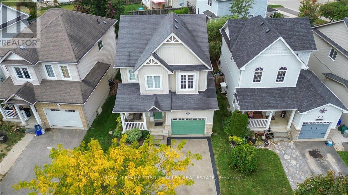 210 Marilyn Street, Shelburne, ON - Outdoor With Facade