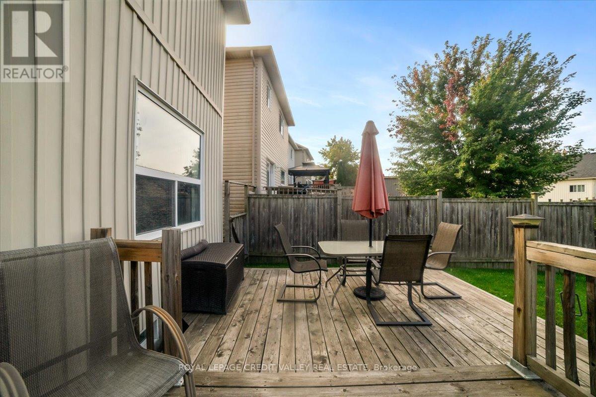 210 Marilyn Street, Shelburne, ON - Outdoor With Deck Patio Veranda With Exterior