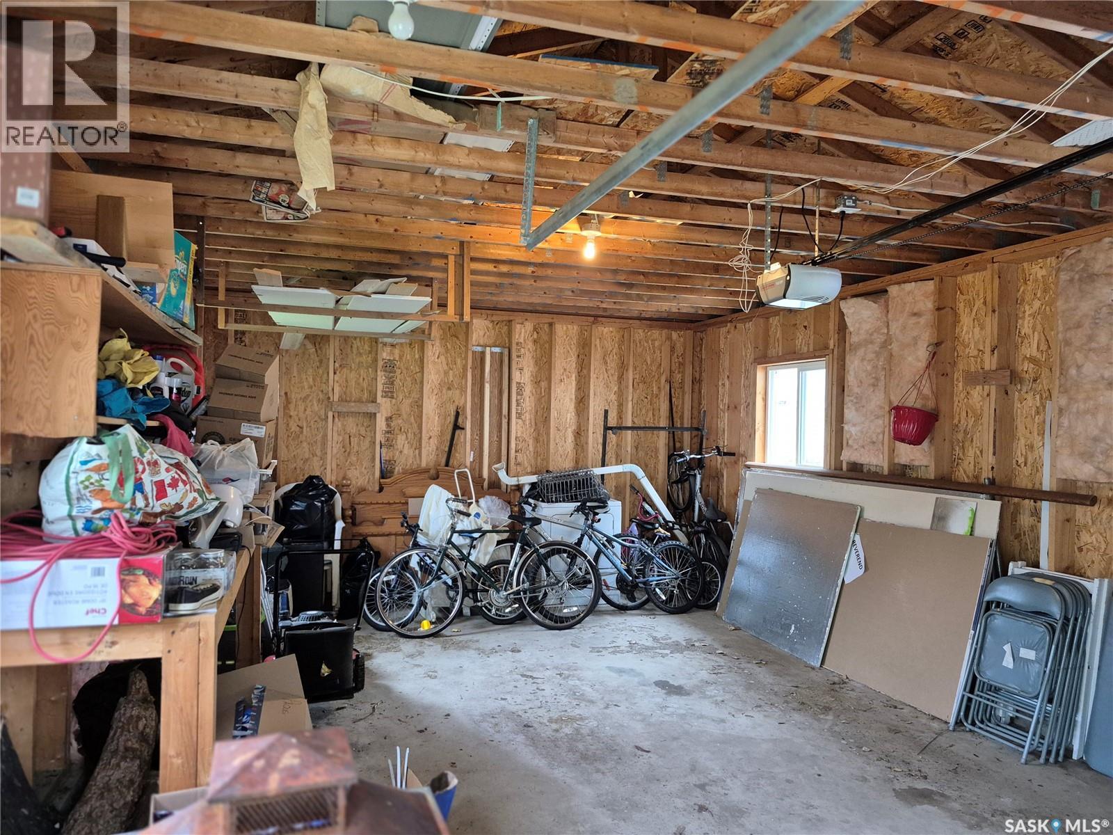 137 2Nd Street W, Ponteix, SK - Indoor Photo Showing Basement