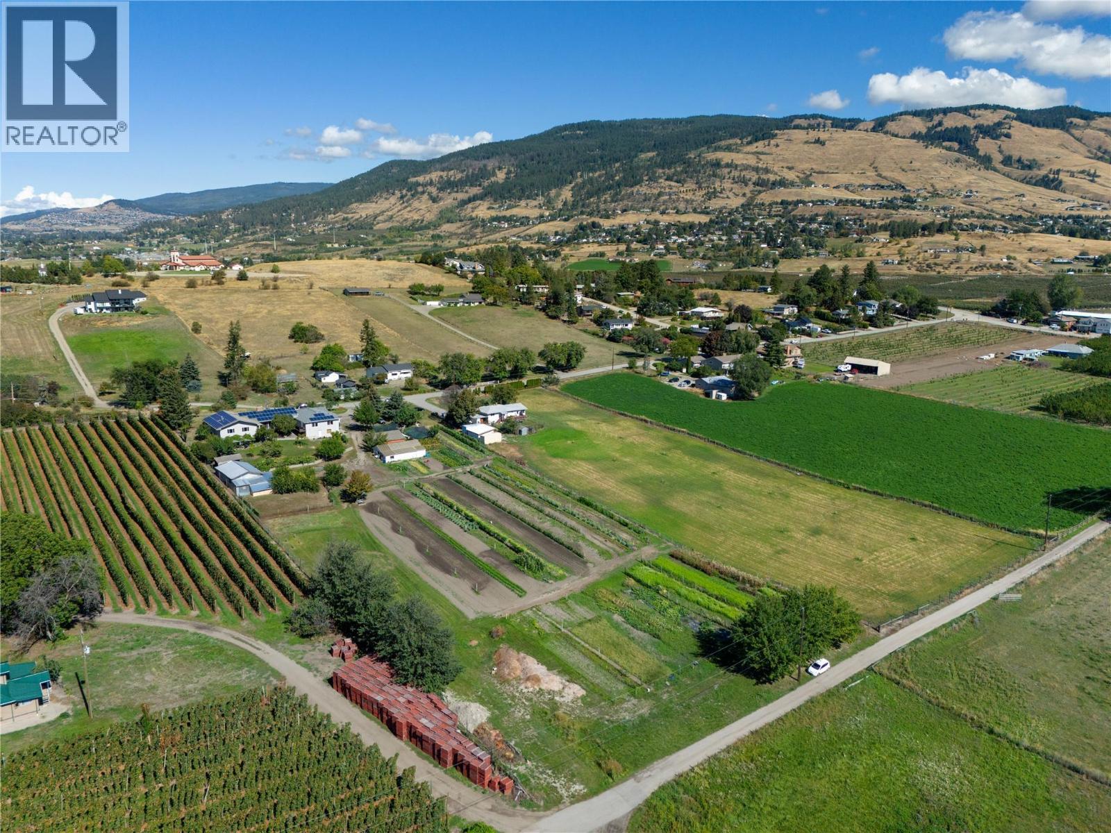 What a stunning property in a stunning area - 10108 Venables Drive, Coldstream, BC - Outdoor With View