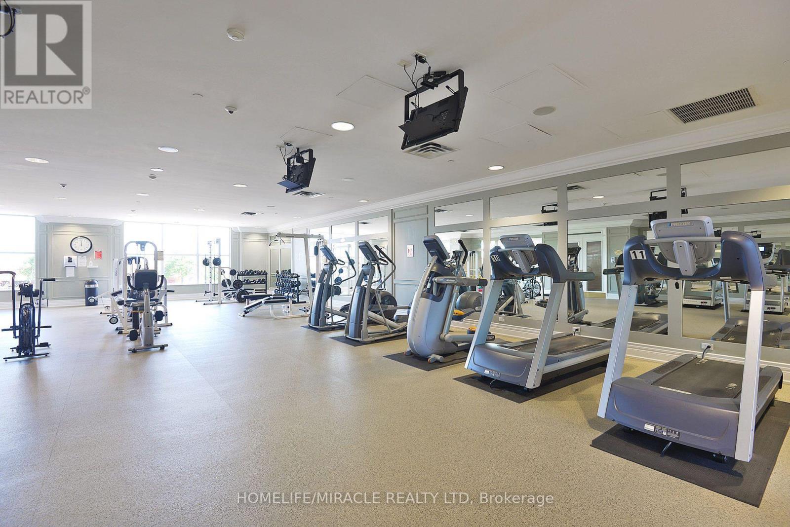 803 - 35 Kingsbridge Garden Circle, Mississauga, ON - Indoor Photo Showing Gym Room
