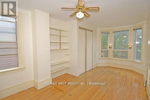 124 Baldwin Street, Toronto, ON - Indoor Photo Showing Other Room