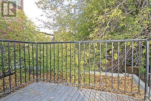 124 Baldwin Street, Toronto, ON - Outdoor