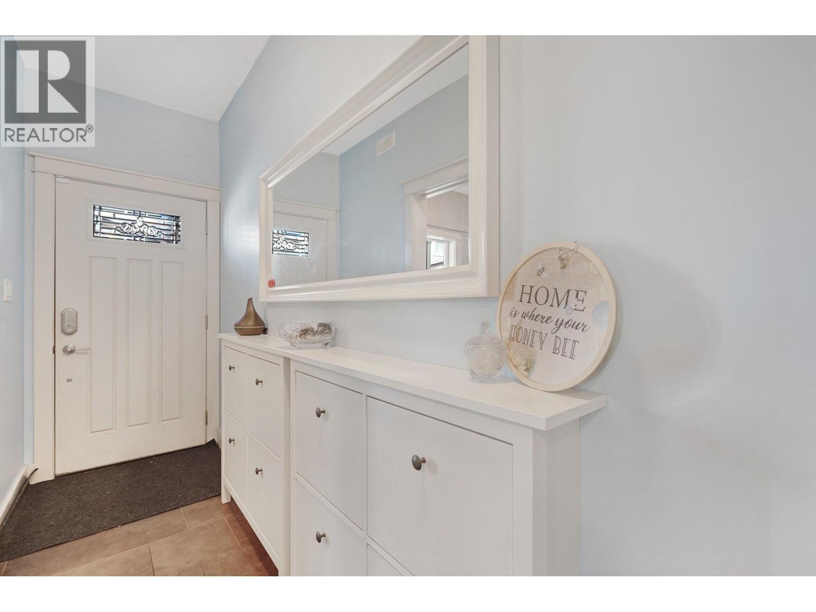 Entry - 3606 25 Avenue Unit# 107, Vernon, BC - Indoor