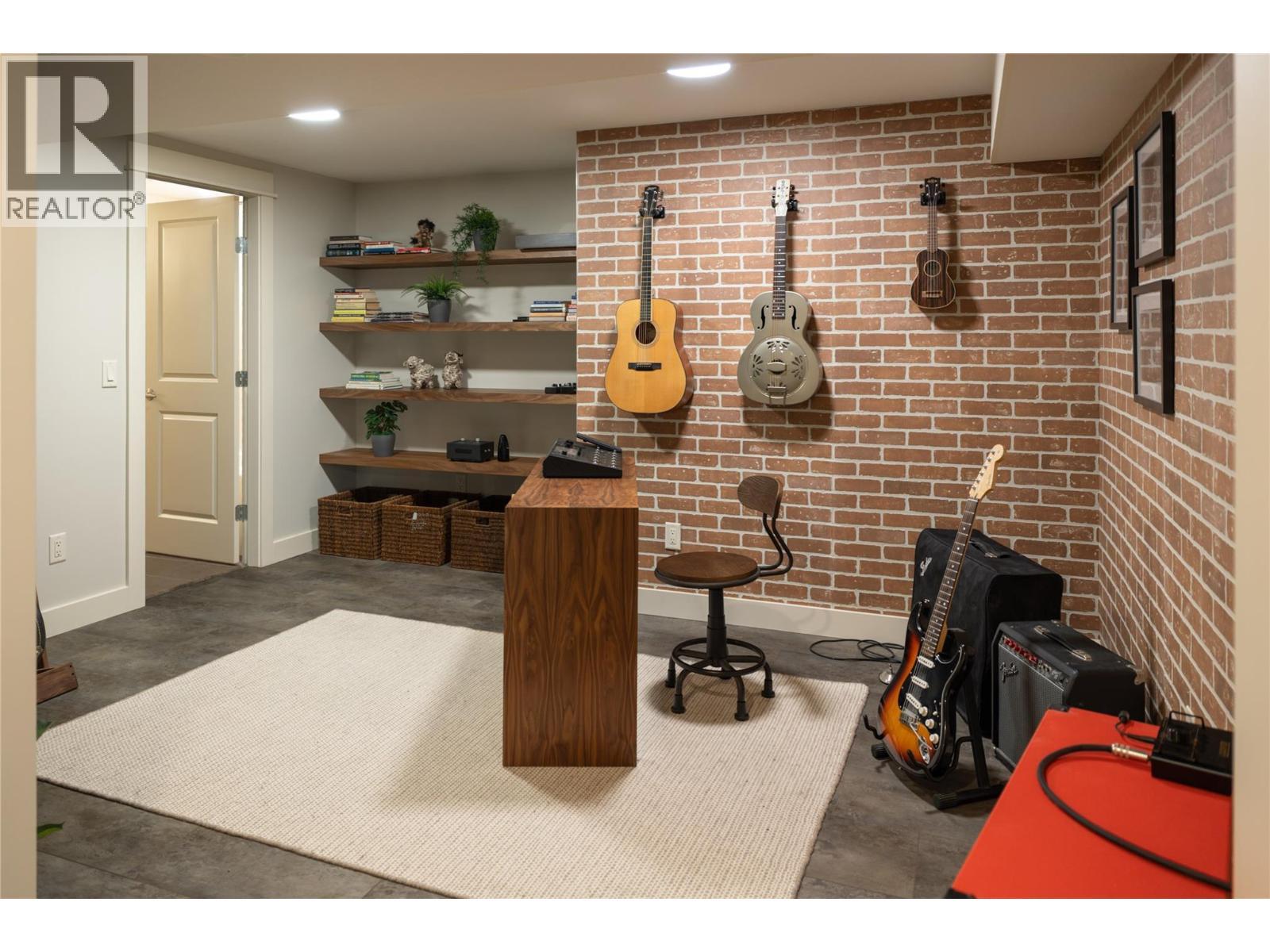 529 Knowles Road, Kelowna, BC - Indoor Photo Showing Other Room