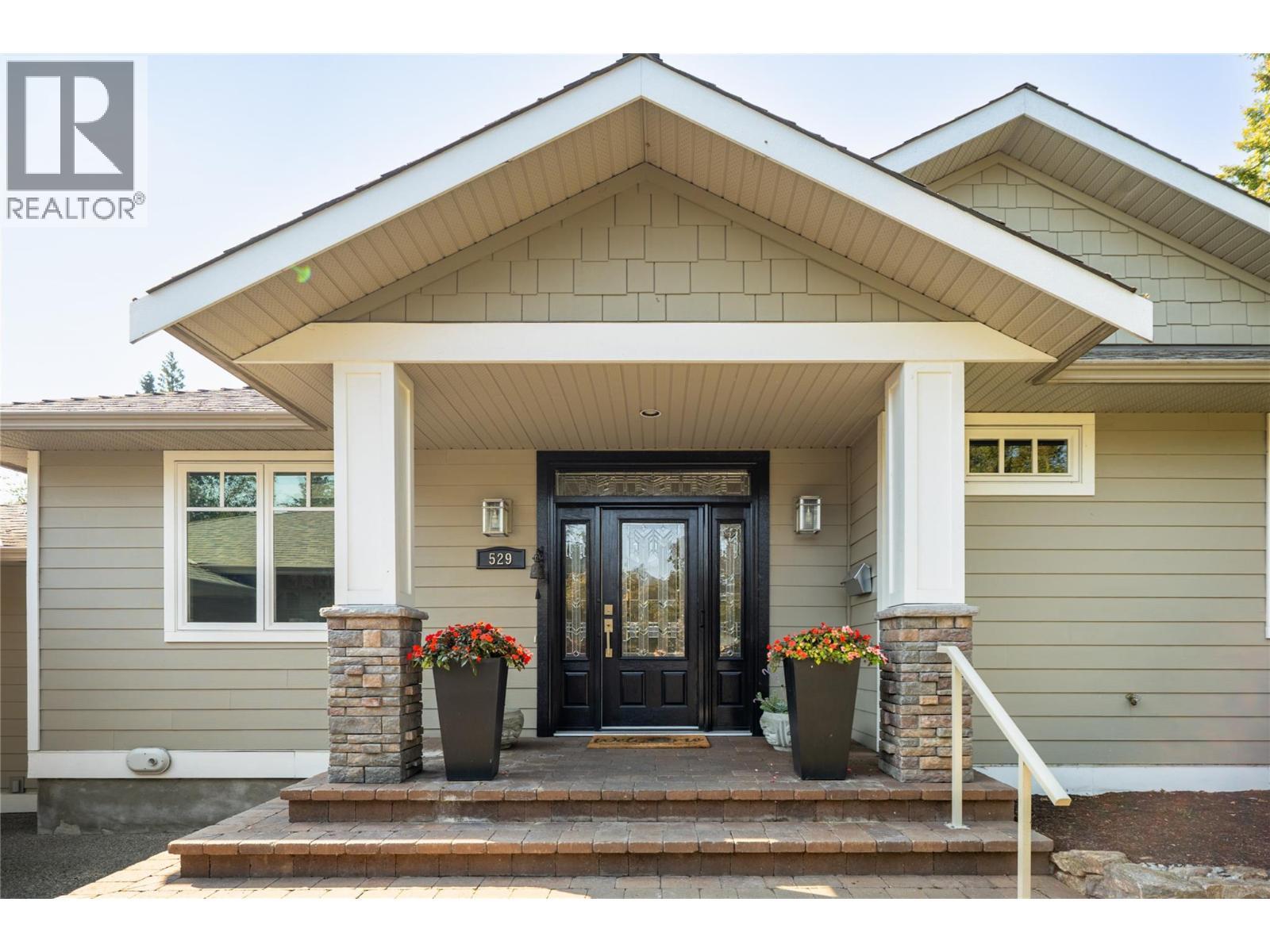 529 Knowles Road, Kelowna, BC - Outdoor