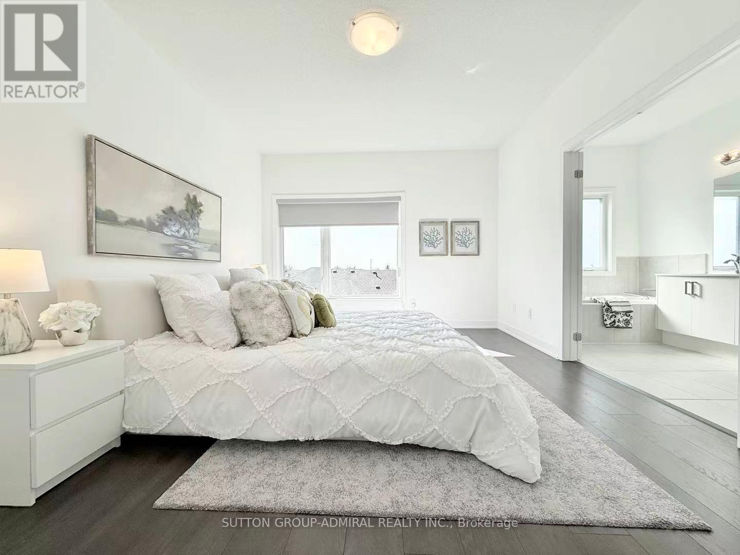 18 Pageant Avenue, Vaughan, ON - Indoor Photo Showing Bedroom