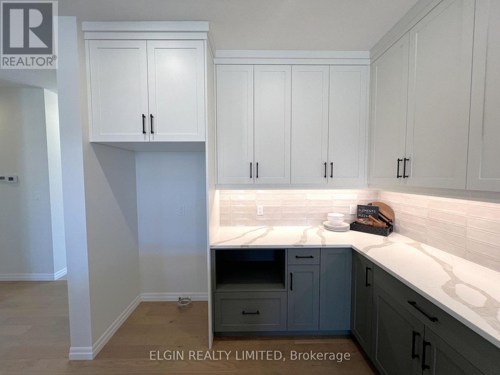 42197 Mcbain Line, Central Elgin, ON - Indoor Photo Showing Other Room