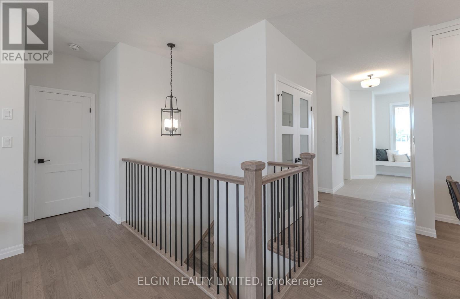 42197 Mcbain Line, Central Elgin, ON - Indoor Photo Showing Other Room