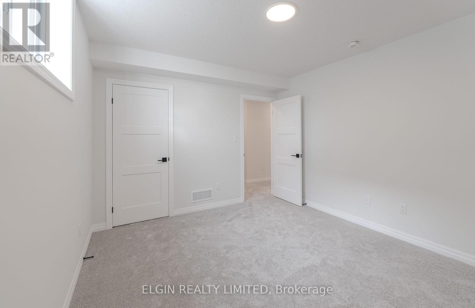 42197 Mcbain Line, Central Elgin, ON - Indoor Photo Showing Other Room