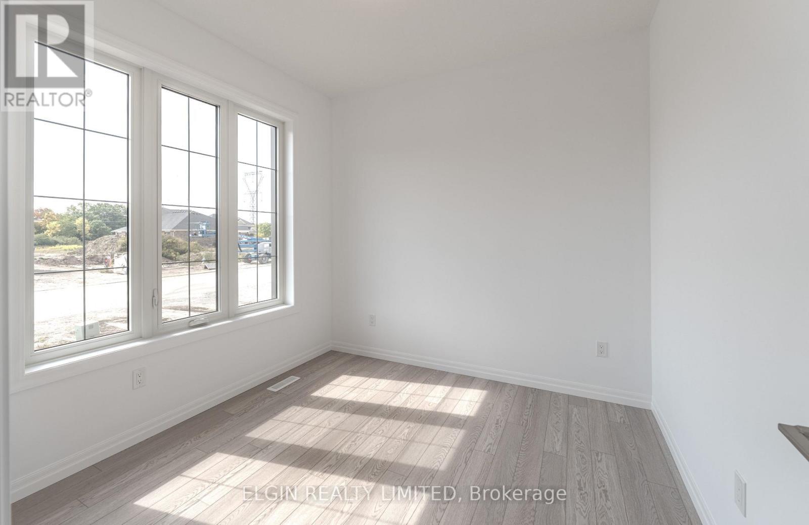 42199 Mcbain Line, Central Elgin, ON - Indoor Photo Showing Other Room