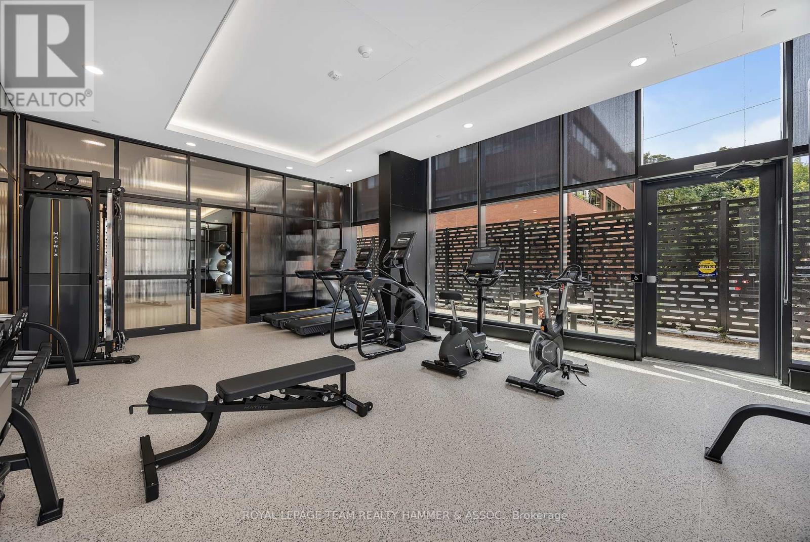 707 - 10 James Street, Ottawa, ON - Indoor Photo Showing Gym Room