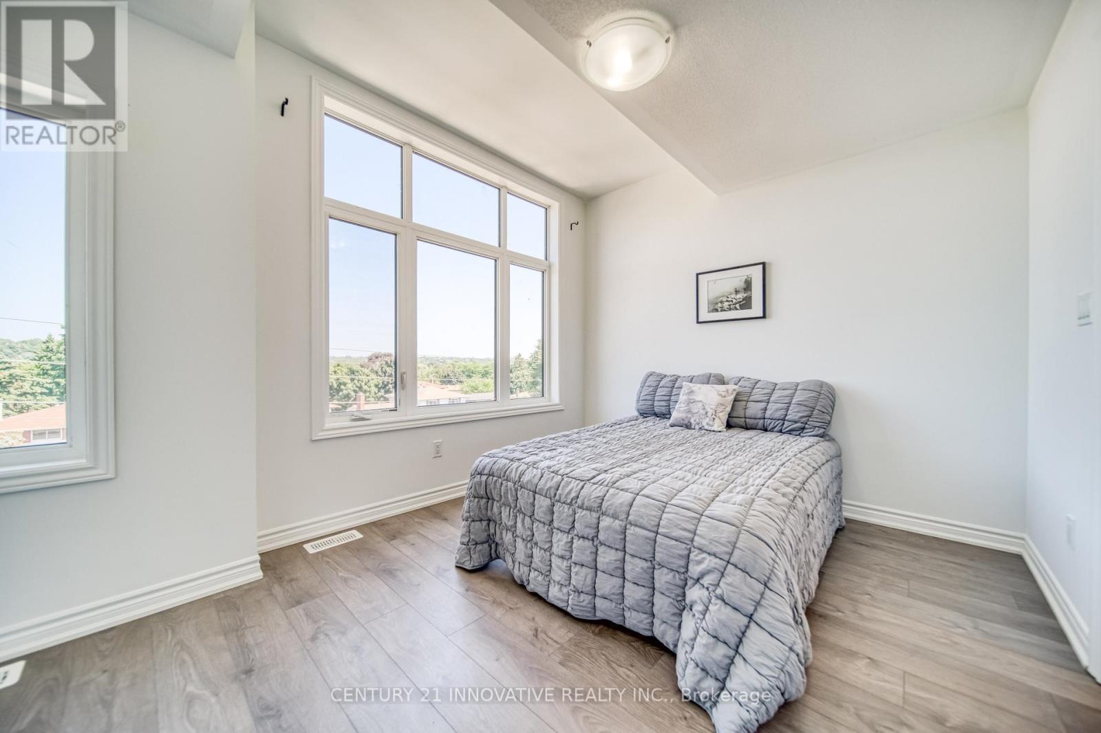 388 Okanagan Path, Oshawa, ON - Indoor Photo Showing Bedroom