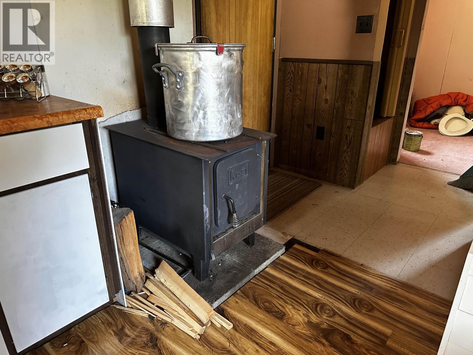 6281 Cotterpin Place, Deka Lake / Sulphurous / Hathaway Lakes, BC