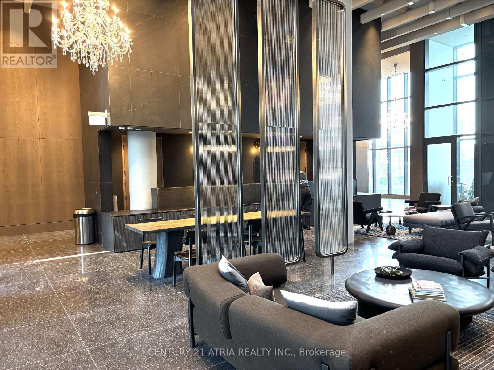 4209 - 28 Interchange Way, Vaughan, ON - Indoor