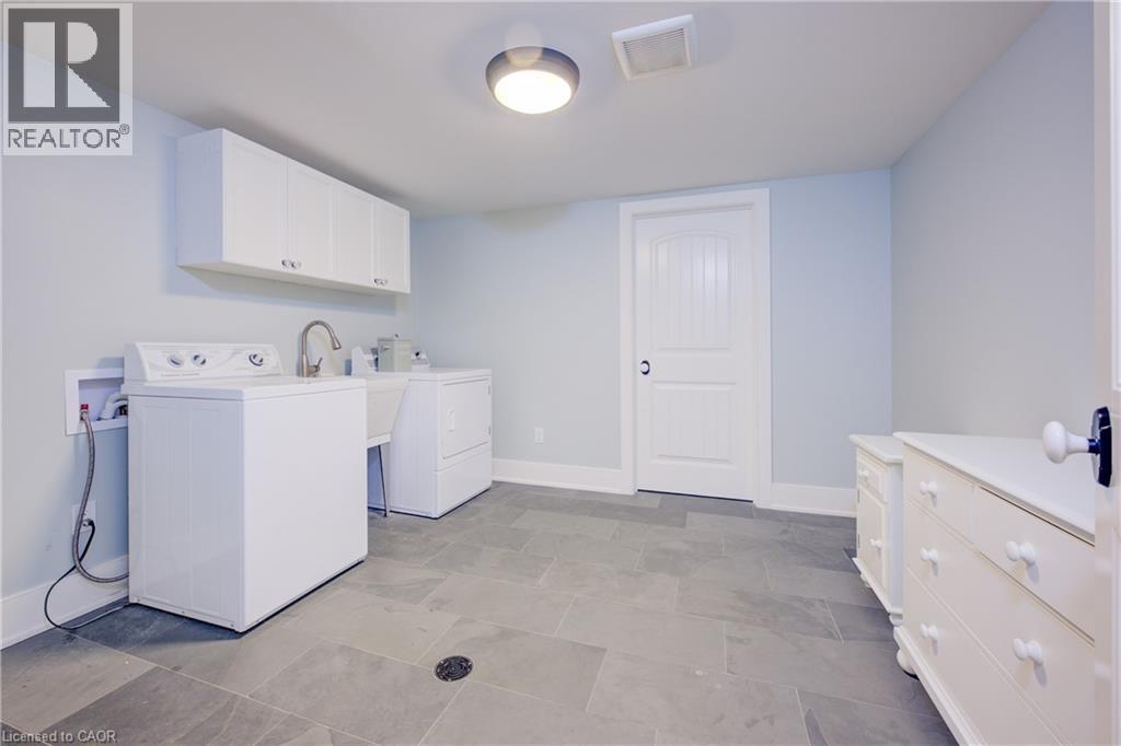 234 Concession 14 Road E, Flamborough, ON - Indoor Photo Showing Laundry Room