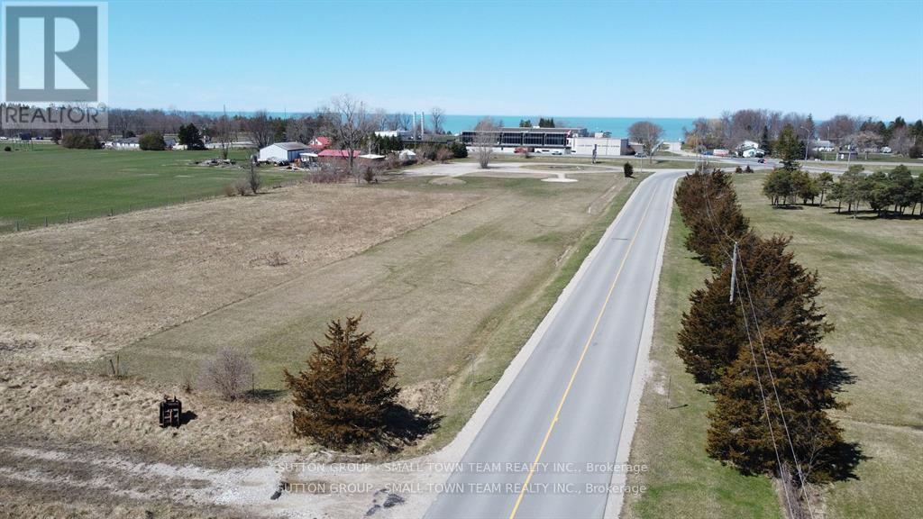 34055 Gore Road, Lambton Shores (Grand Bend), ON