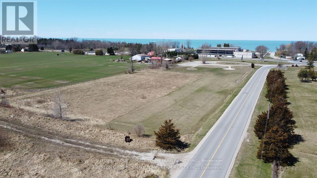 34055 Gore Road, Lambton Shores (Grand Bend), ON