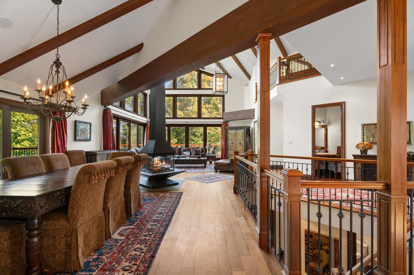 Dining room - 35 Ch. Du Chevreuil, Lac-Supérieur, QC - Indoor Photo Showing Other Room