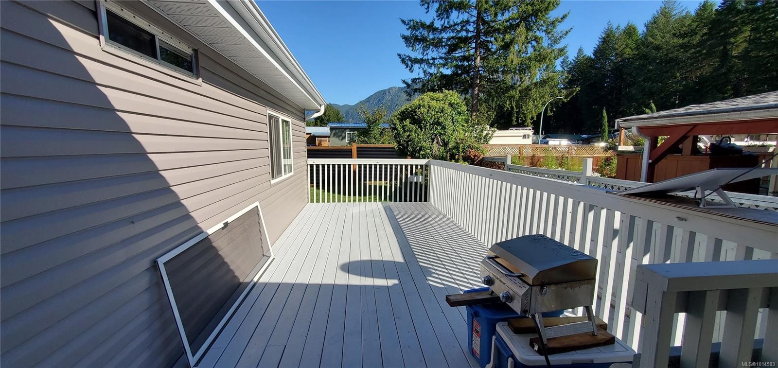 608 White Ridge Dr, Gold River, BC
